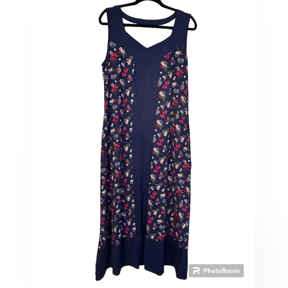 Sleeveless Cuddl Duds nightgown, size L